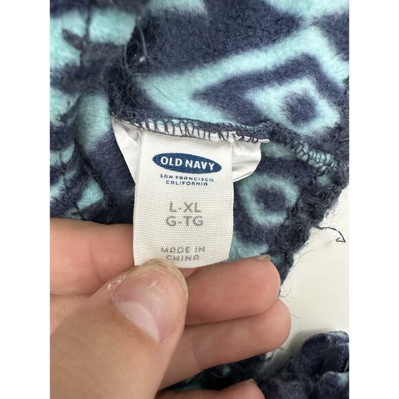 Old Navy Childrens Winter Hat Gloves Scarf Set Blue Fleece Aztec Size L-XL - Picture 4 of 14